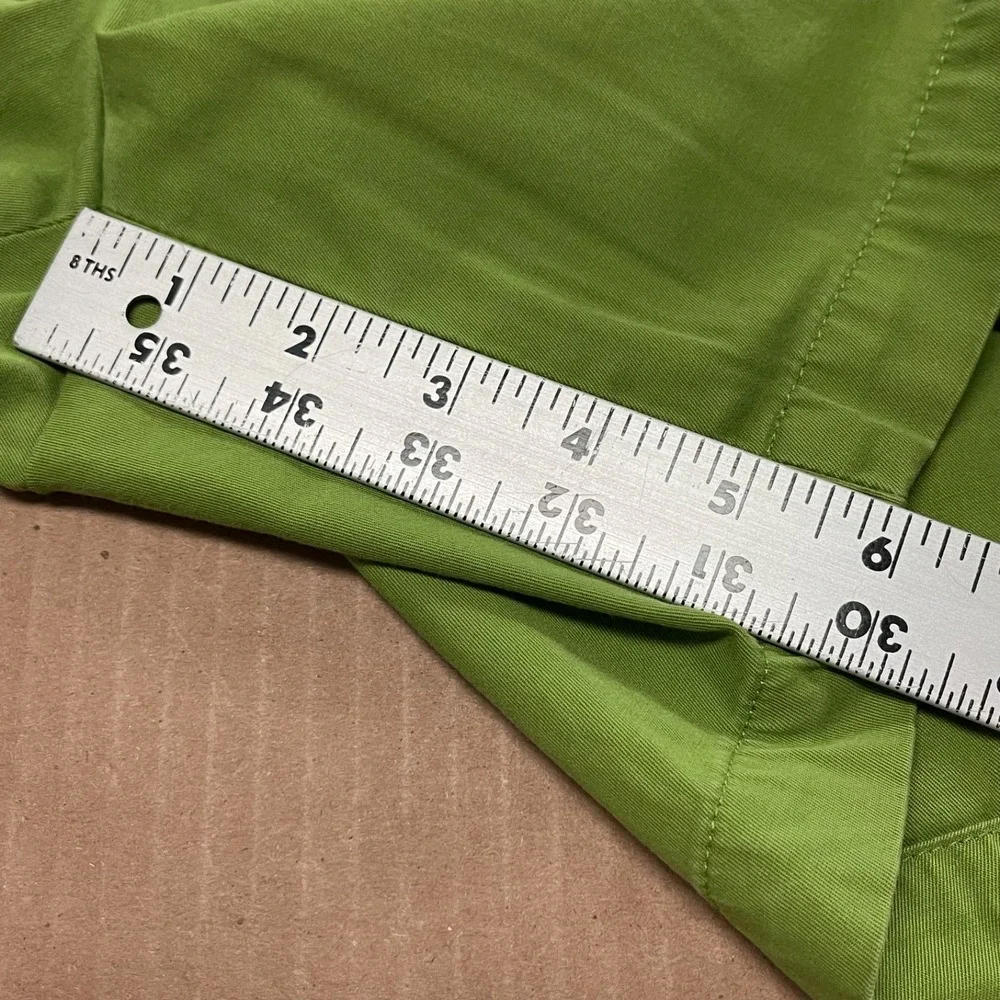 Talbots Women's Petite‎ 4P Green Flat Front Chino Shorts Cotton Blend Stretch